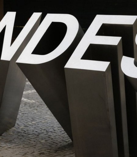 Bndes Abre Concurso Em Para Vagas De N Vel Superior