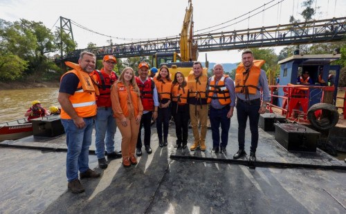 Equipe do Governo do Estado que iniciou o trabalho em Rio do Sul