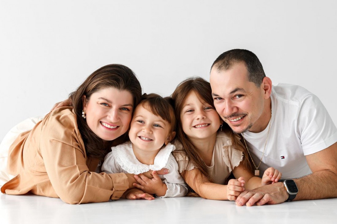 Não tinha como passar sem registrar essa família linda e querida por todos que a rodeia. Mayara, Melissa, Iris e Leandro Fantoni (Texmil Sublimação). Felicidades para lindinha Mel que completou 3 anos no dia 31/05 e para a mamãe Mayara que trocou de idade no dia 10.